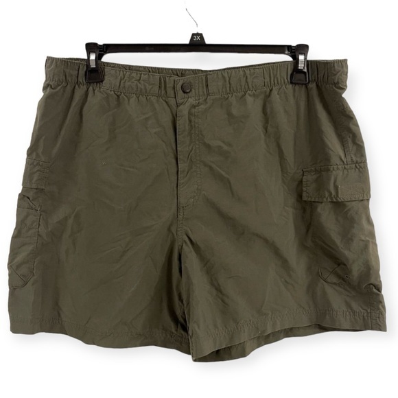 Columbia‎ Mens Nylon Cargo Shorts Size XL - Picture 1 of 3